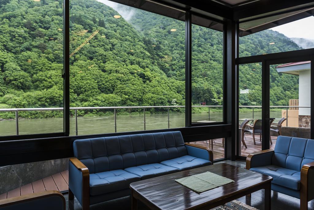 Takamiya Ryokan Beni Tozawa Esterno foto