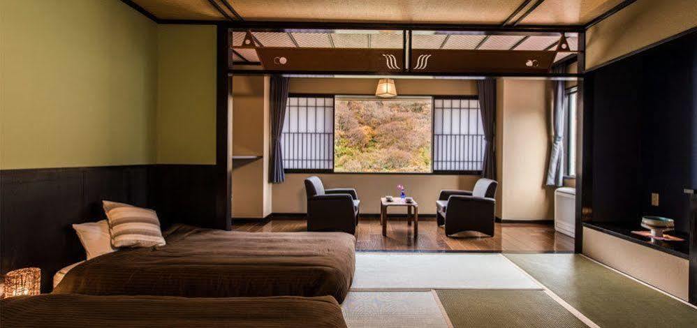 Takamiya Ryokan Beni Tozawa Esterno foto